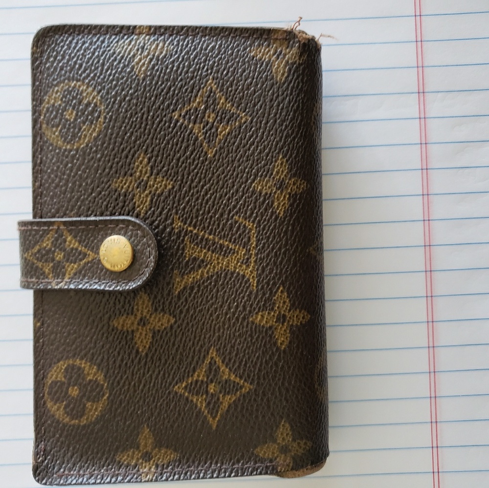 Wallet - Picture 3 of 4